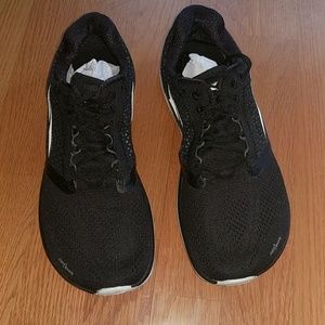 Altra Footshaped Sneakers